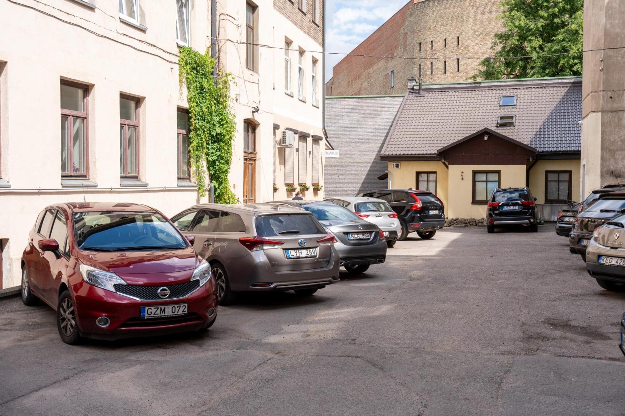 Cozy Suite With Inner Yard VNO Kültér fotó